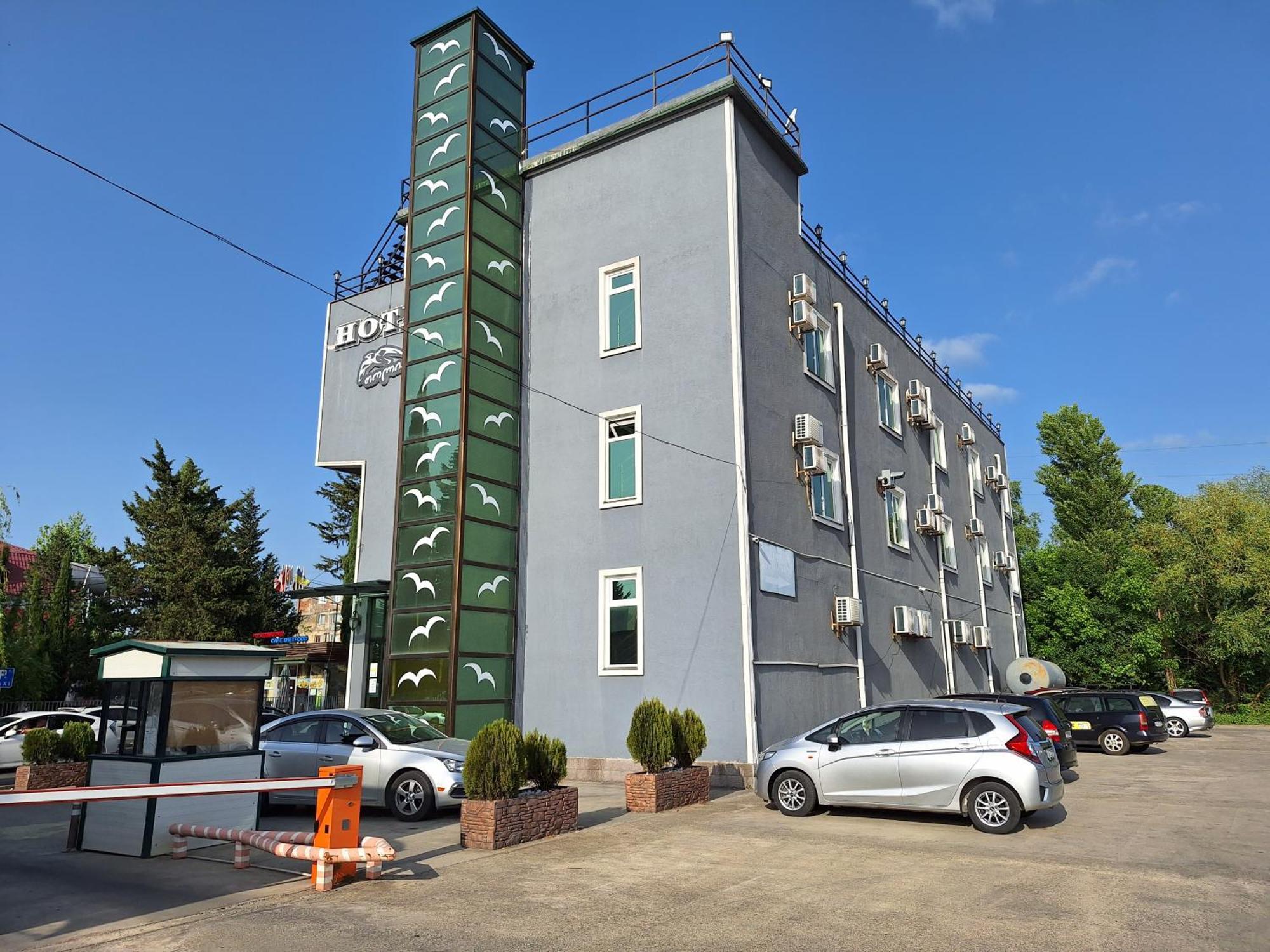 Hotel Georgian Kutaiszi Kültér fotó