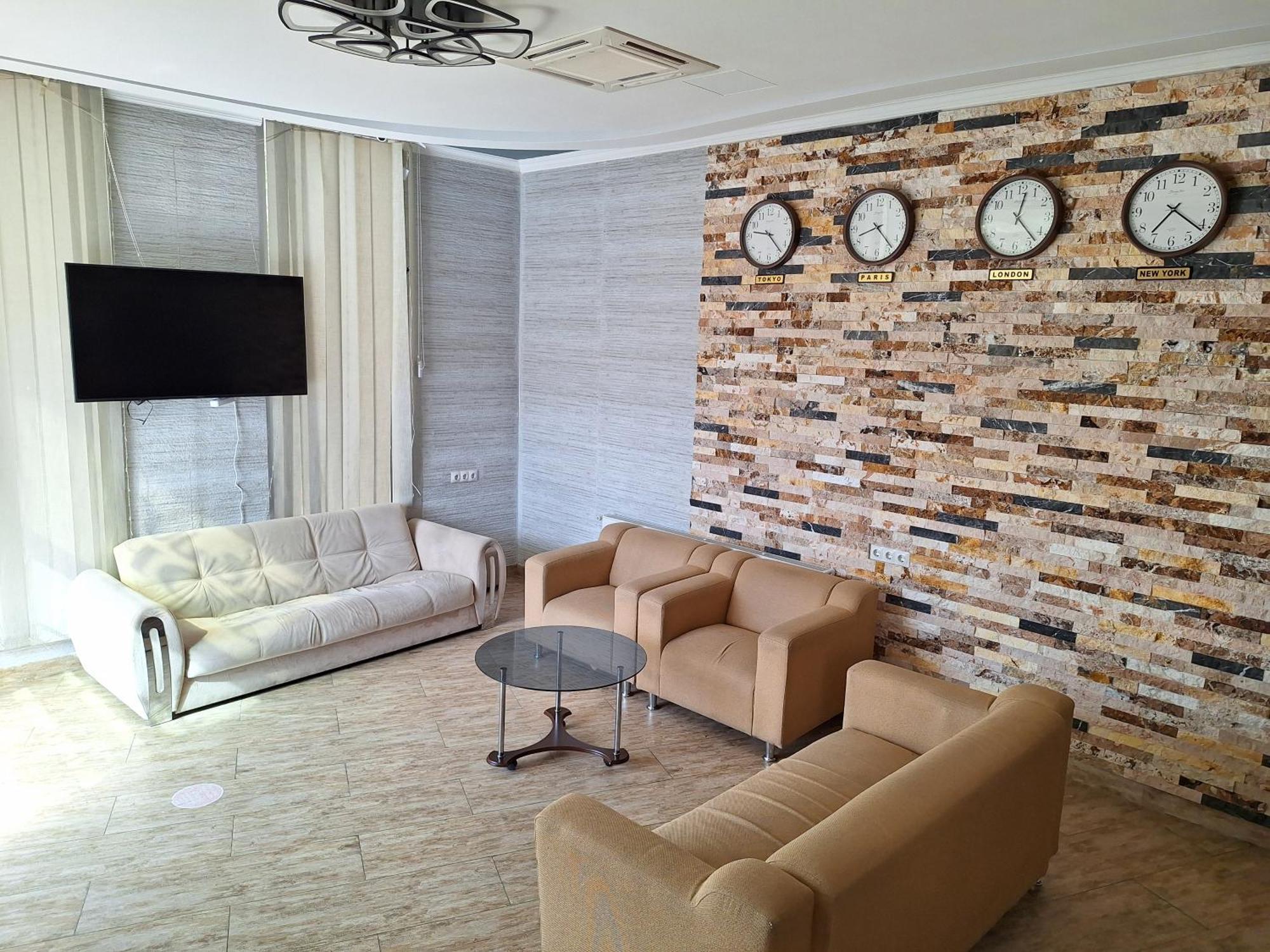 Hotel Georgian Kutaiszi Kültér fotó